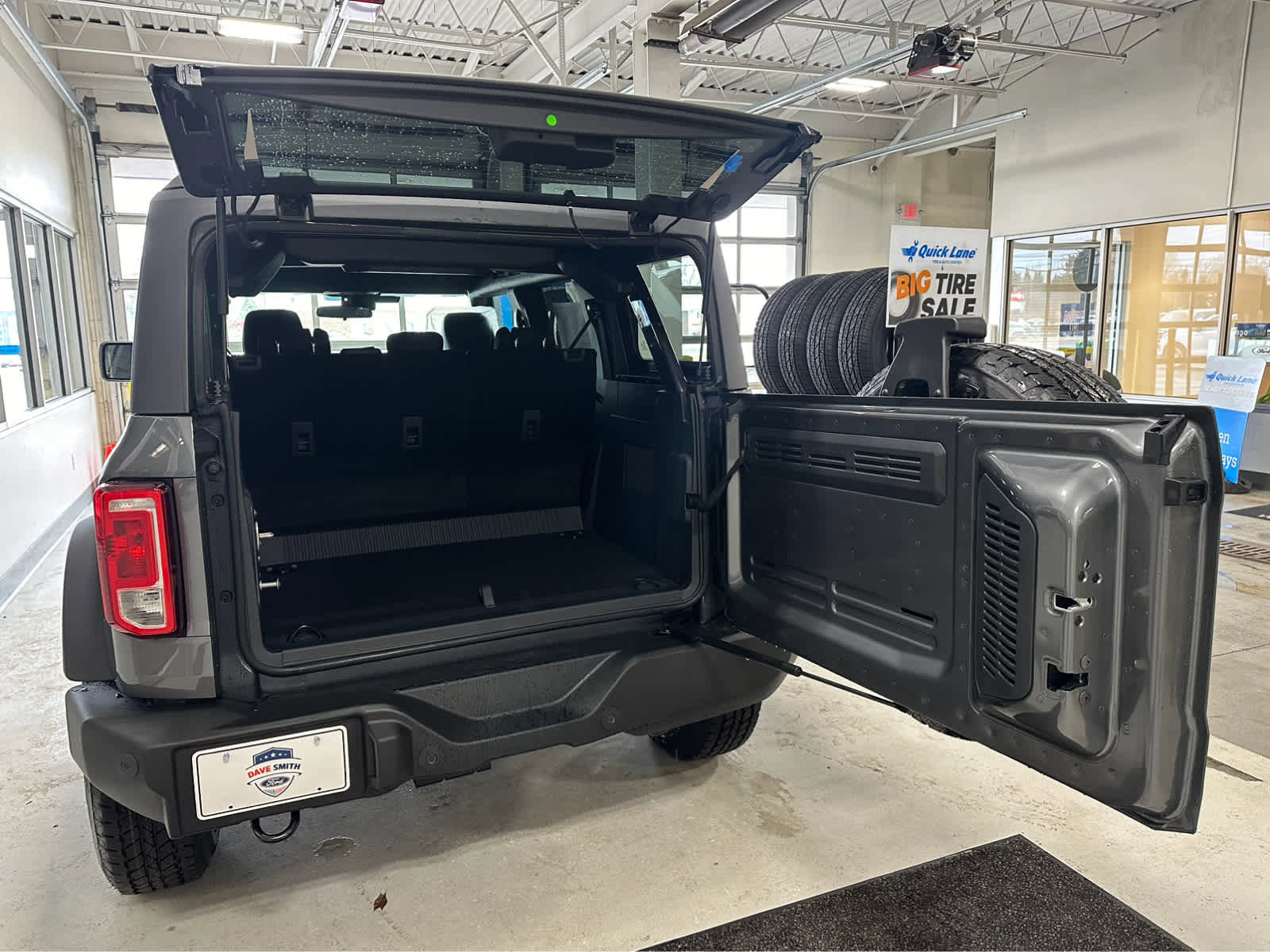 New 2025 Ford Bronco Big Bend image 8