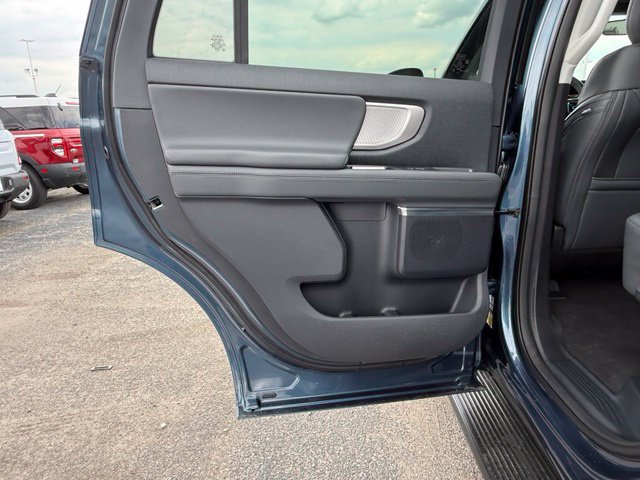 New 2027 Ford Expedition Active AWD/4WD image 21