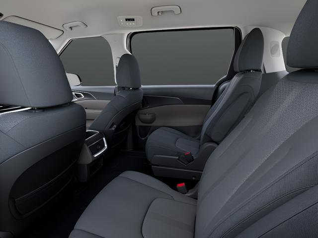 New 2026 Kia Carnival LX FWD image 13