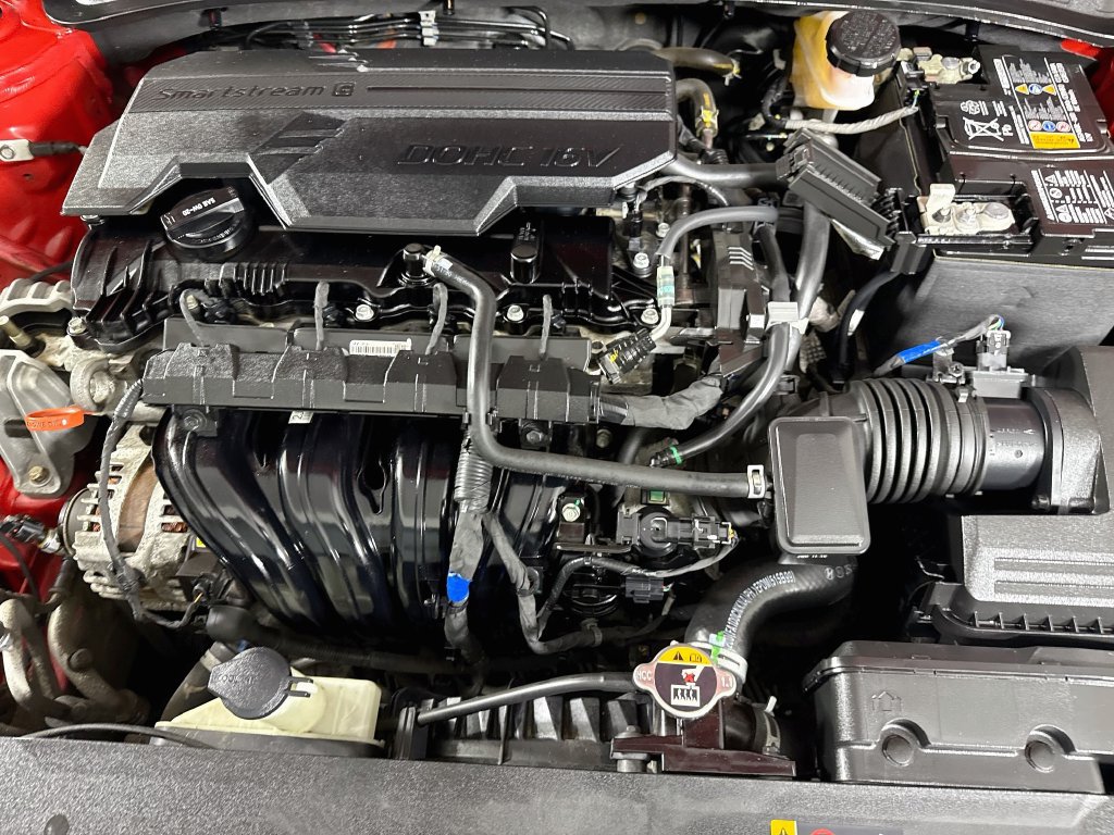 Used 2021 Hyundai Elantra SEL w/ Convenience + Premium Package FWD image 33