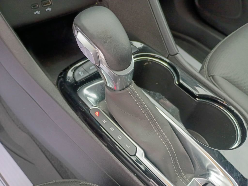 Used 2024 Buick Encore GX Sport Touring w/ Comfort Package image 23