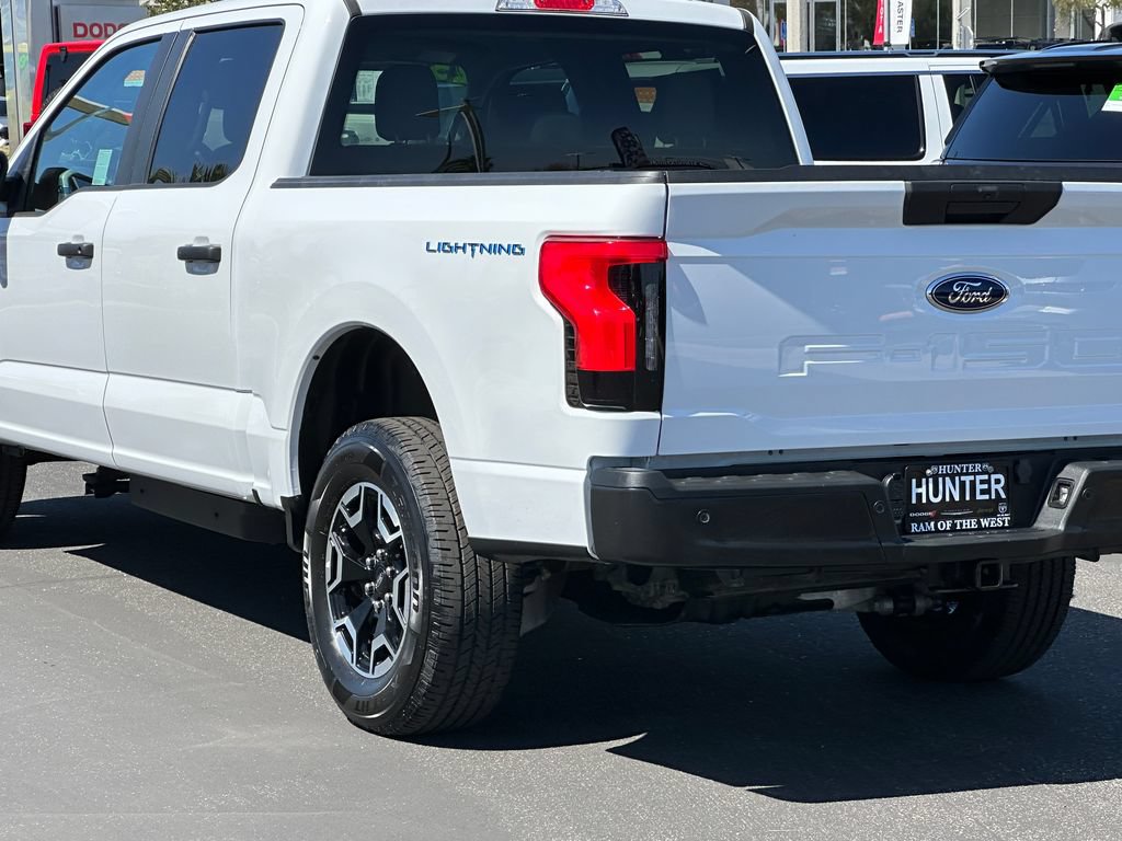 Used 2023 Ford F150 Lightning Pro AWD/4WD image 5