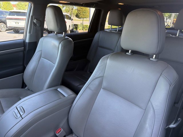 Used 2019 Toyota Highlander Limited AWD/4WD image 13