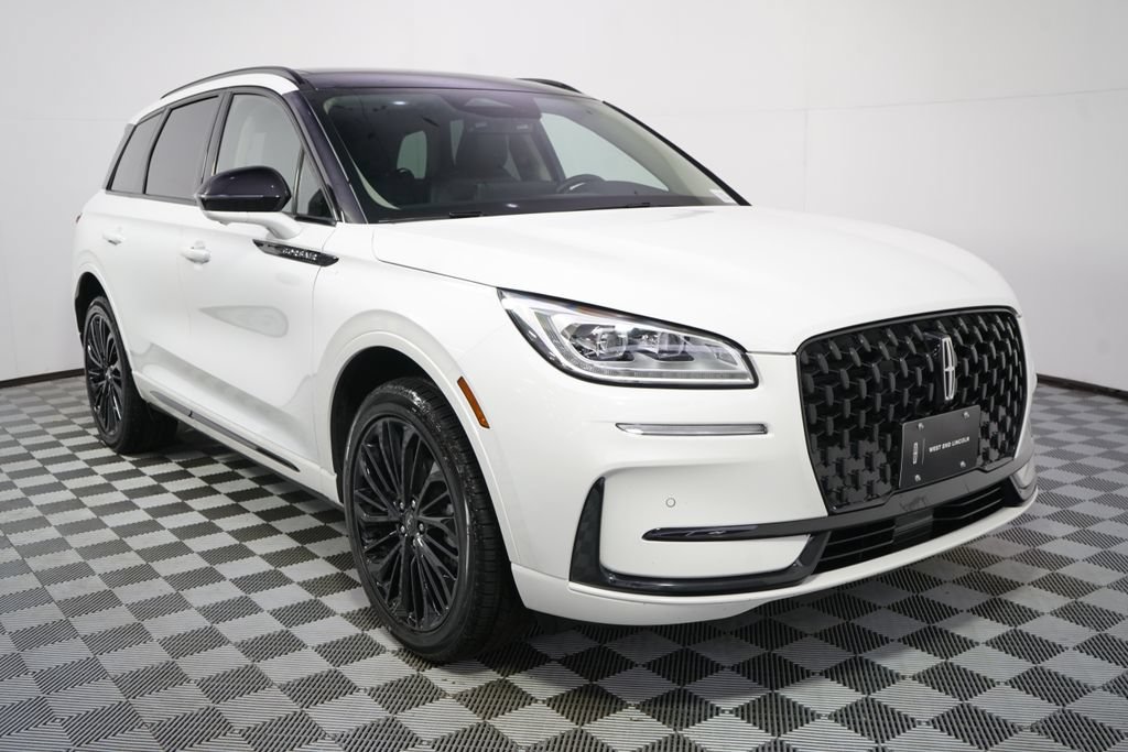 New 2026 Lincoln Corsair Reserve w/ Jet Appearance Package AWD/4WD image 9