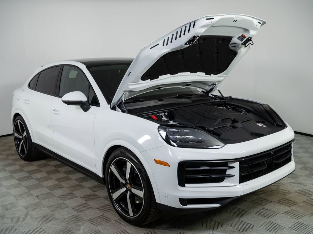 New 2026 Porsche Cayenne Coupe image 35