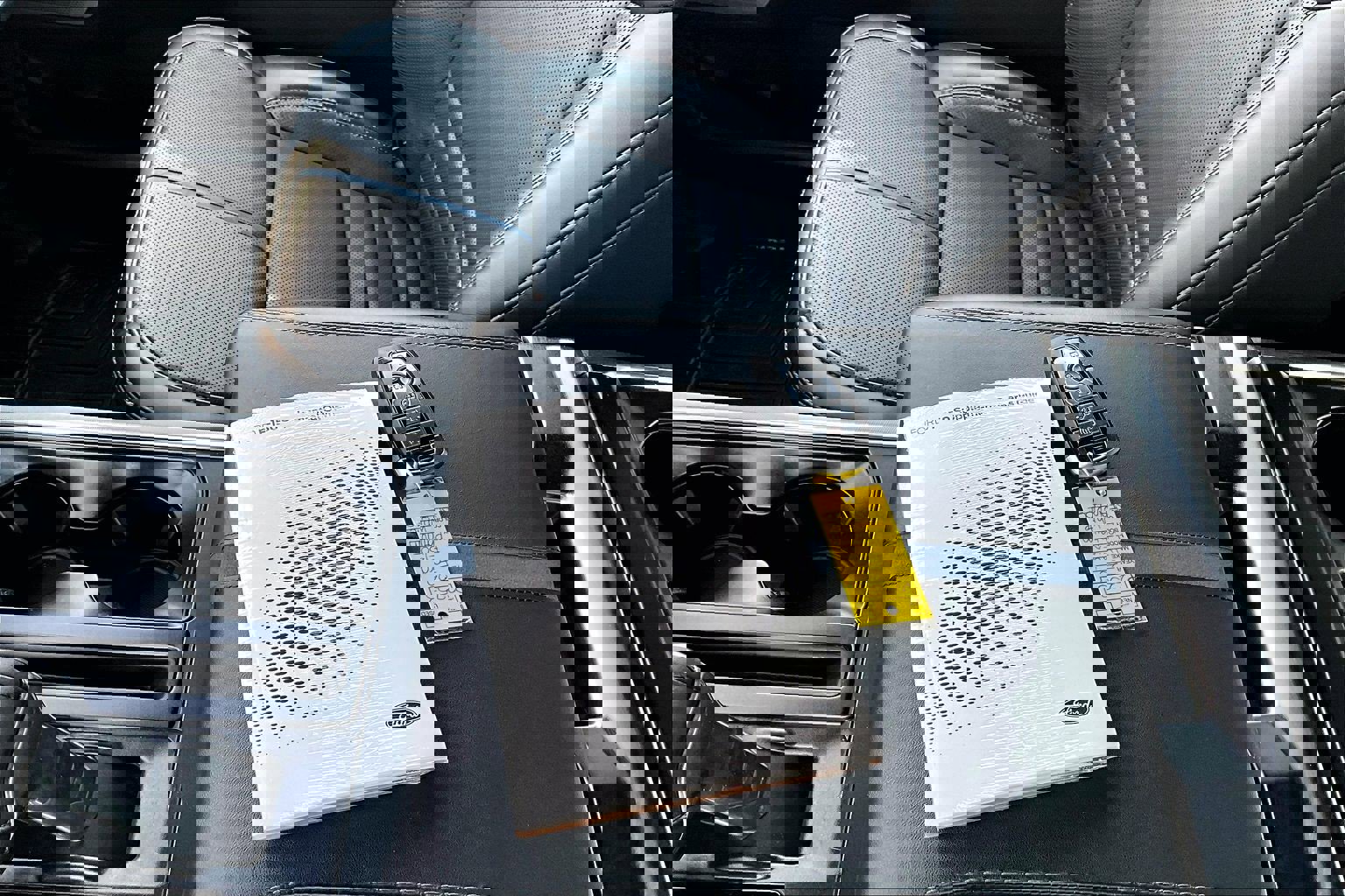 Certified 2025 Ford F150 Platinum w/ Equipment Group 702A High AWD/4WD image 11