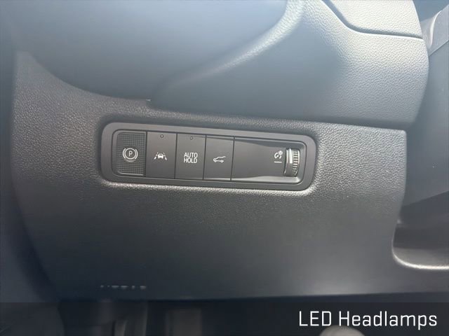 Used 2025 Chevrolet Equinox EV RS w/ Active Safety Package 3 AWD/4WD image 39