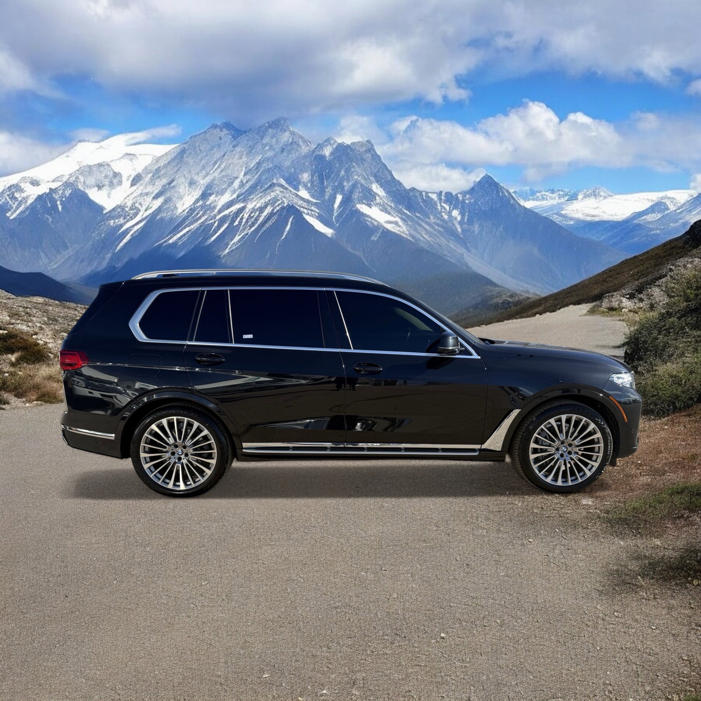 Used 2022 BMW X7 xDrive40i w/ Premium Package image 6