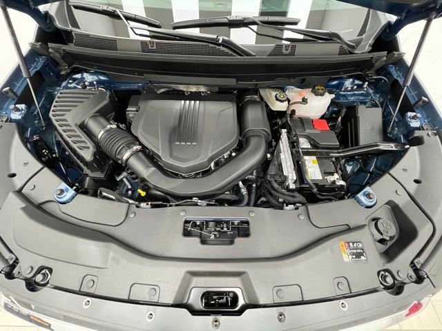 New 2026 Chevrolet Traverse LT w/ Driver Confidence Package AWD/4WD image 17