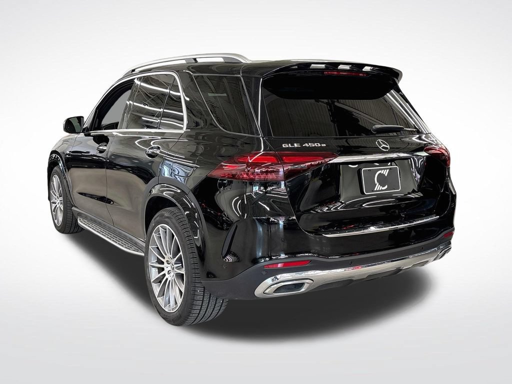 Used 2025 Mercedes-Benz GLE 450e 4MATIC image 3