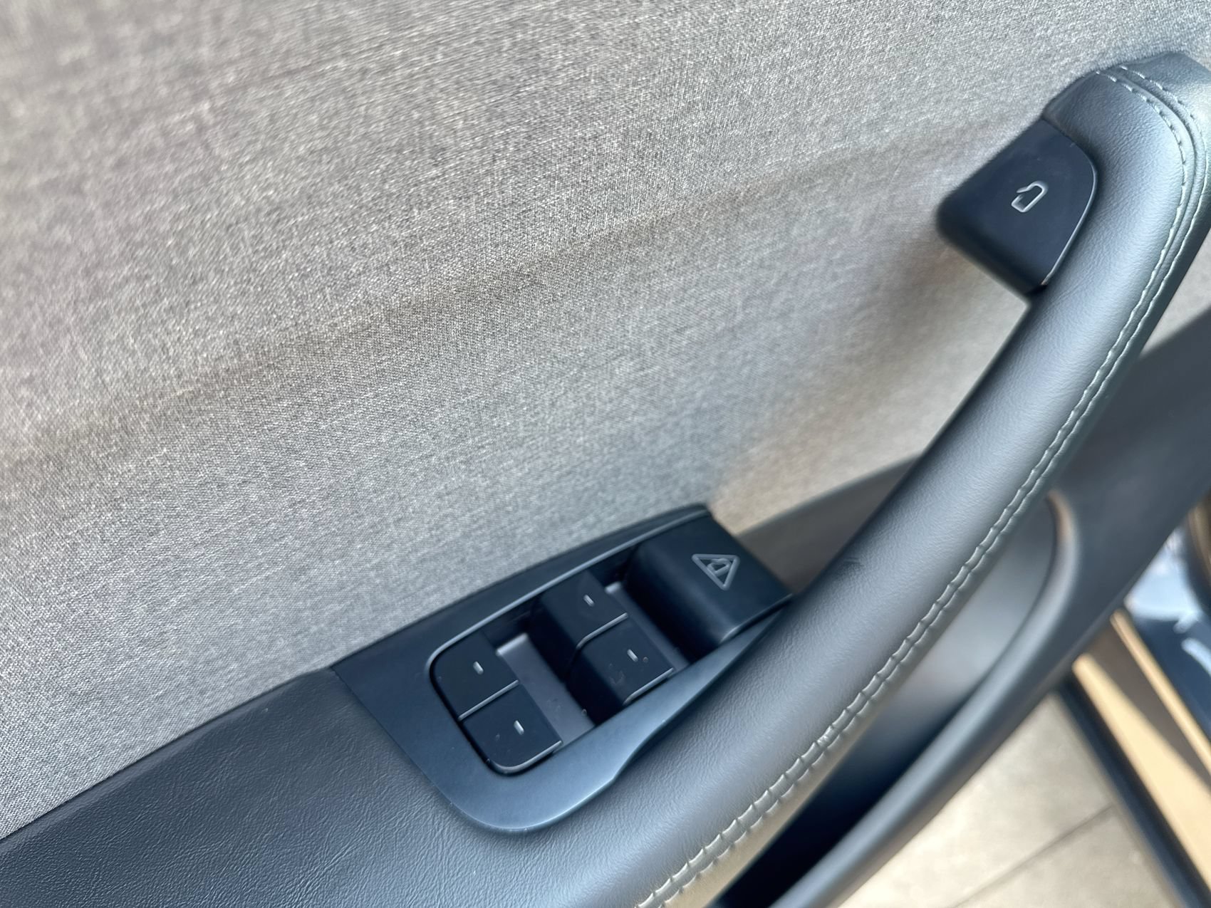 Used 2026 Tesla Model Y AWD image 12