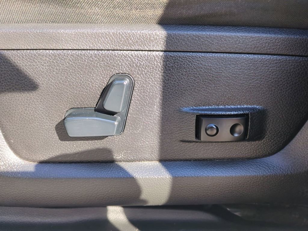 Used 2019 RAM 2500 Laramie AWD/4WD image 22
