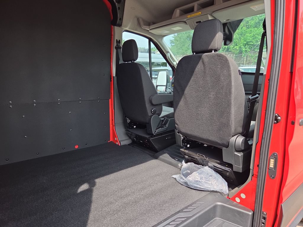 New 2026 Ford Transit 250 148 Medium Roof w/ Interior Upgrade Package RWD image 14