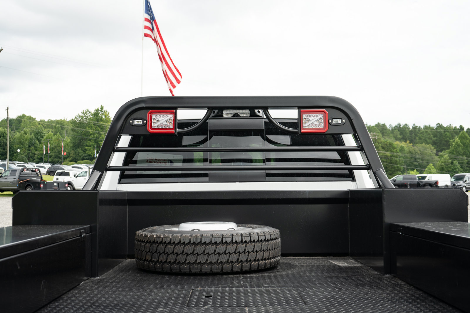 New 2026 RAM 4500 4x4 Crew Cab DRW w/ Laramie Trim Package image 21