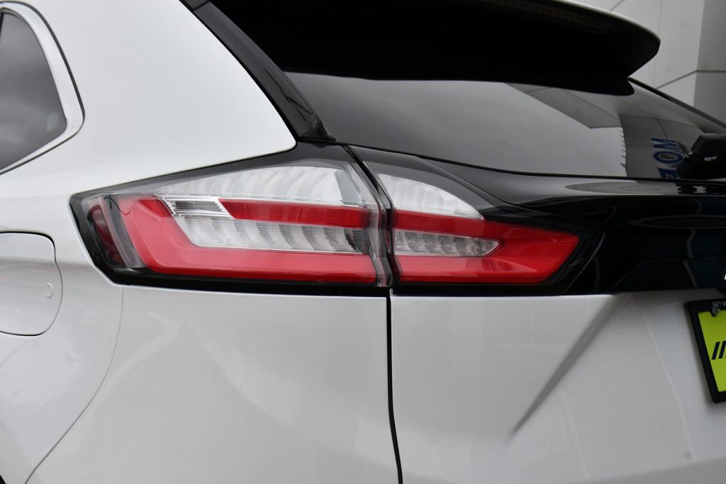 Used 2024 Ford Edge SEL w/ Convenience Package image 41