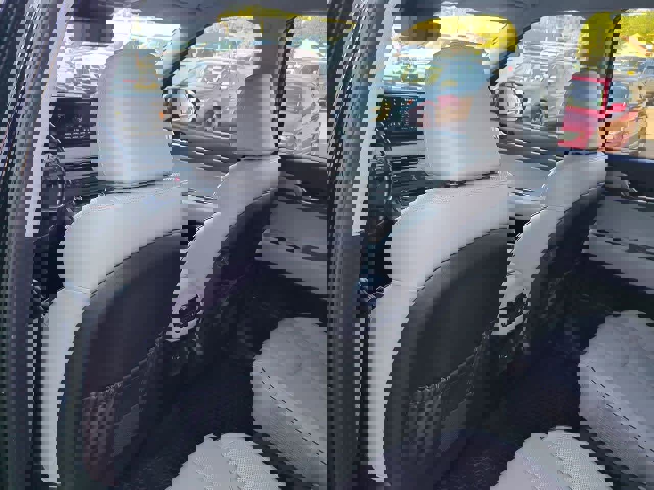 Used 2023 Hyundai Palisade SEL image 17