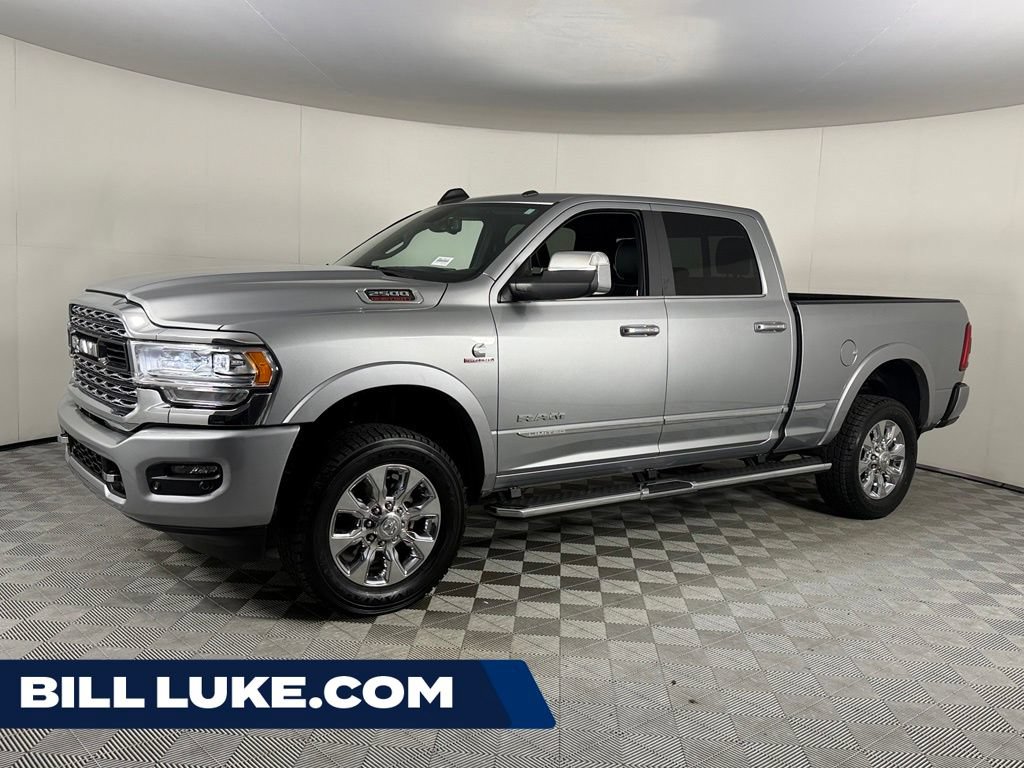 Used 2022 RAM 2500 Limited w/ Body Color Bumper Group AWD/4WD image 1