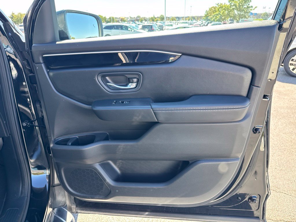 Used 2023 Honda Pilot Touring image 42