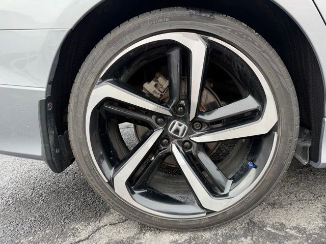 Used 2018 Honda Accord Sport image 22