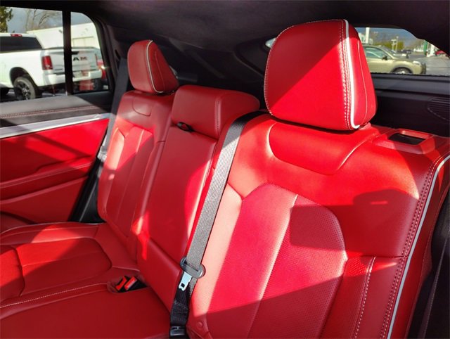 Used 2024 Jeep Wagoneer Launch Edition image 31