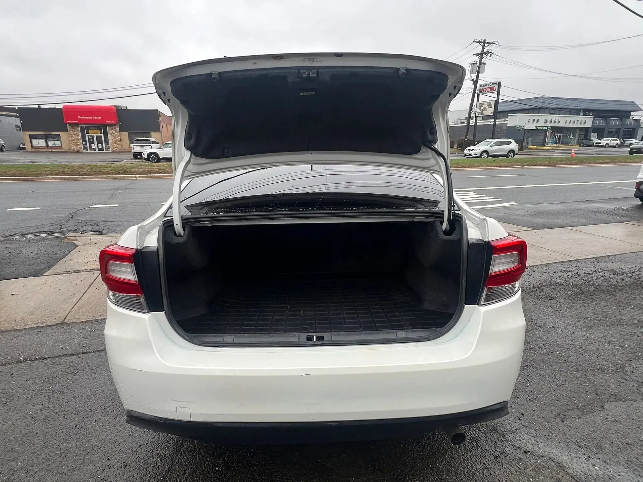 Used 2021 Subaru Impreza 2.0i image 9