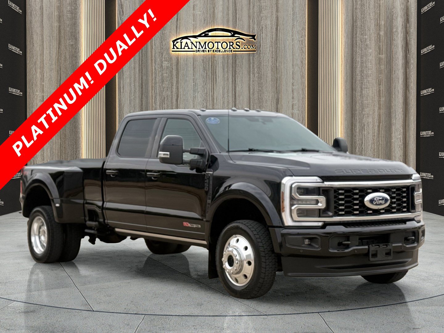 Used 2025 Ford F450 Platinum w/ FX4 Off-Road Package AWD/4WD 360° Tour