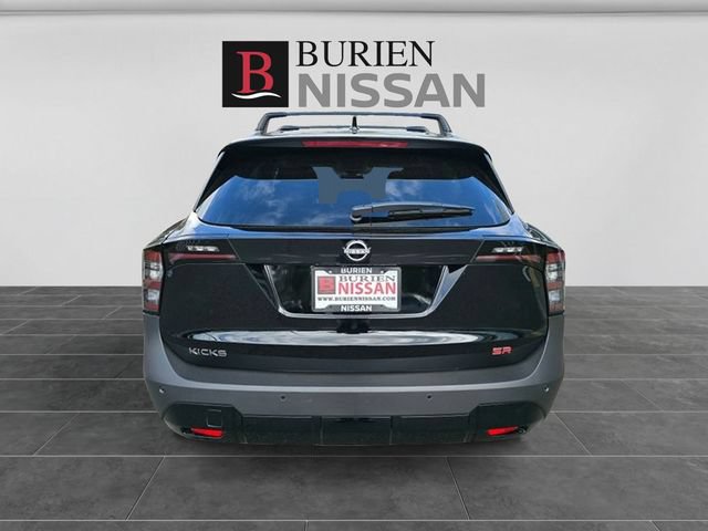 New 2026 Nissan Kicks SR w/ Cold Weather Package FWD image 7