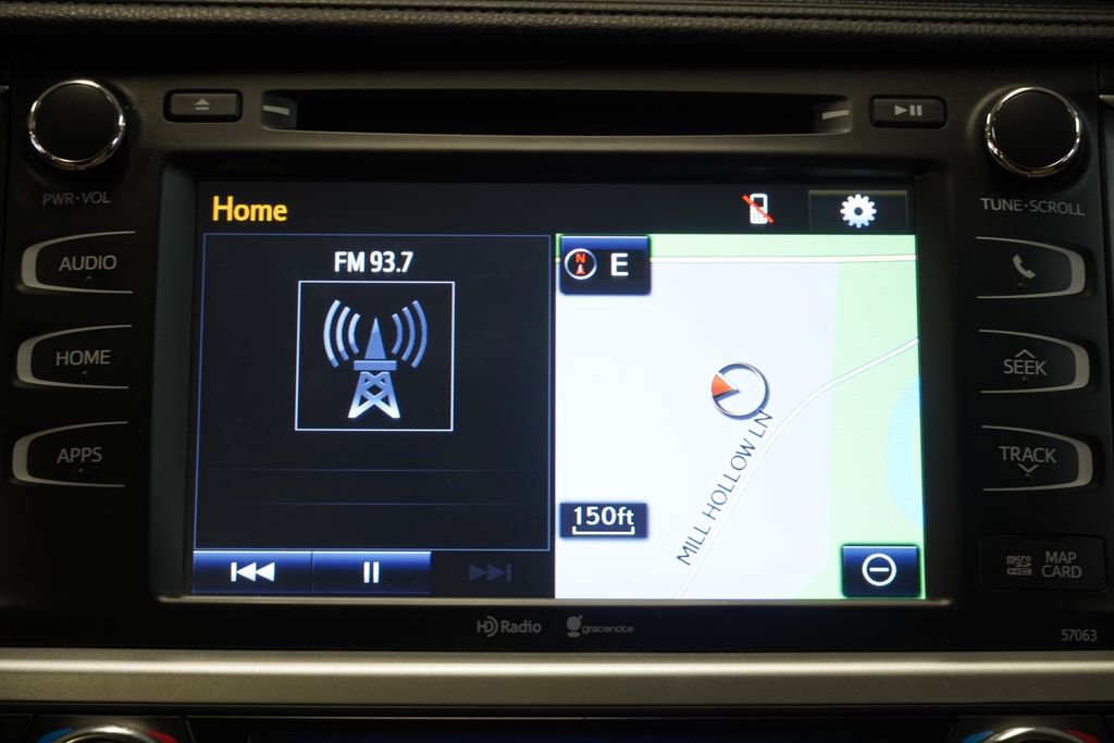 Used 2015 Toyota Highlander XLE image 21
