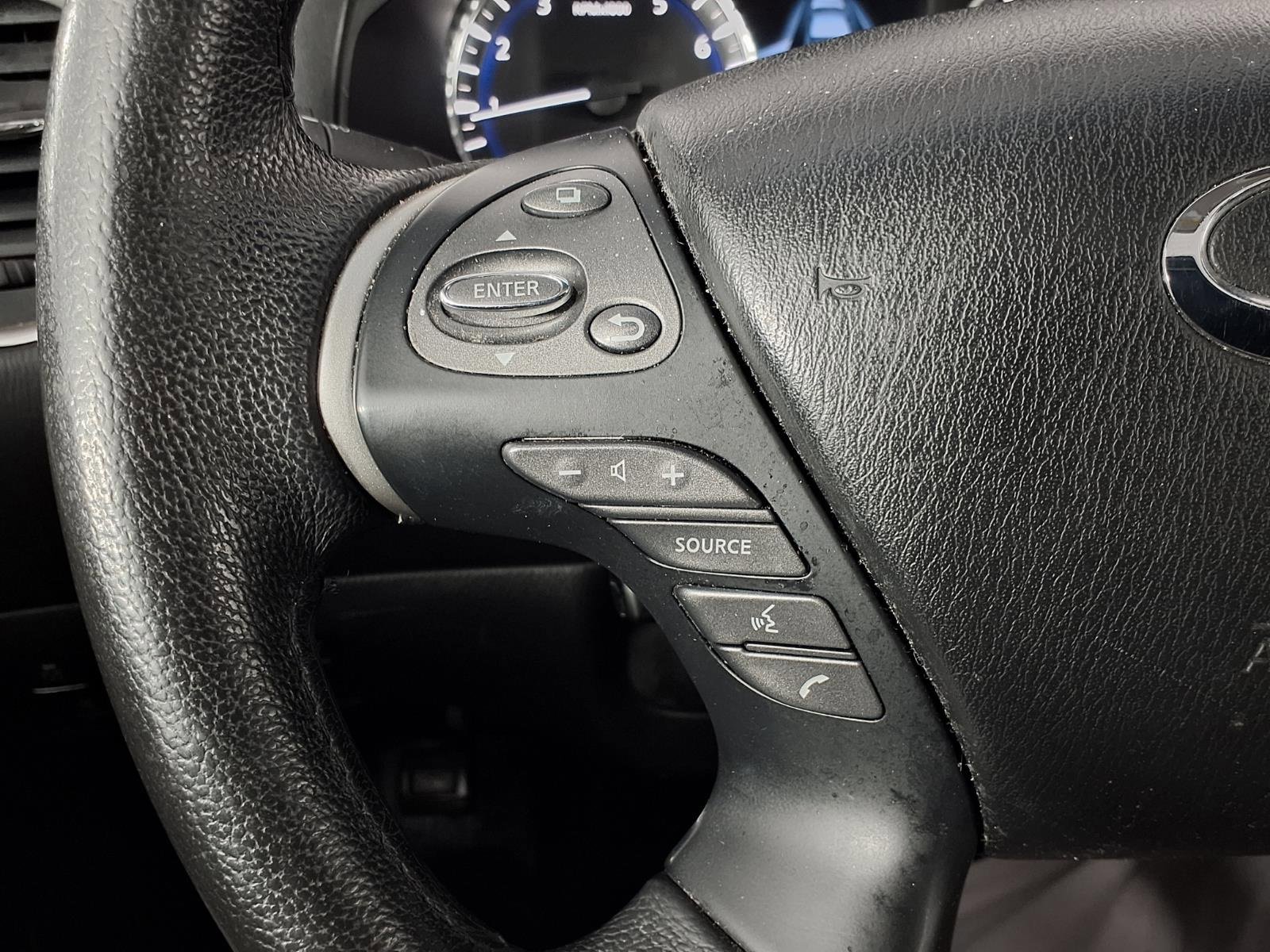 Used 2014 INFINITI QX60 AWD w/ Premium Plus Package image 18