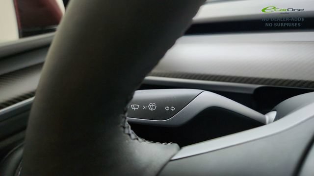 Used 2025 Tesla Model Y Performance AWD/4WD image 42