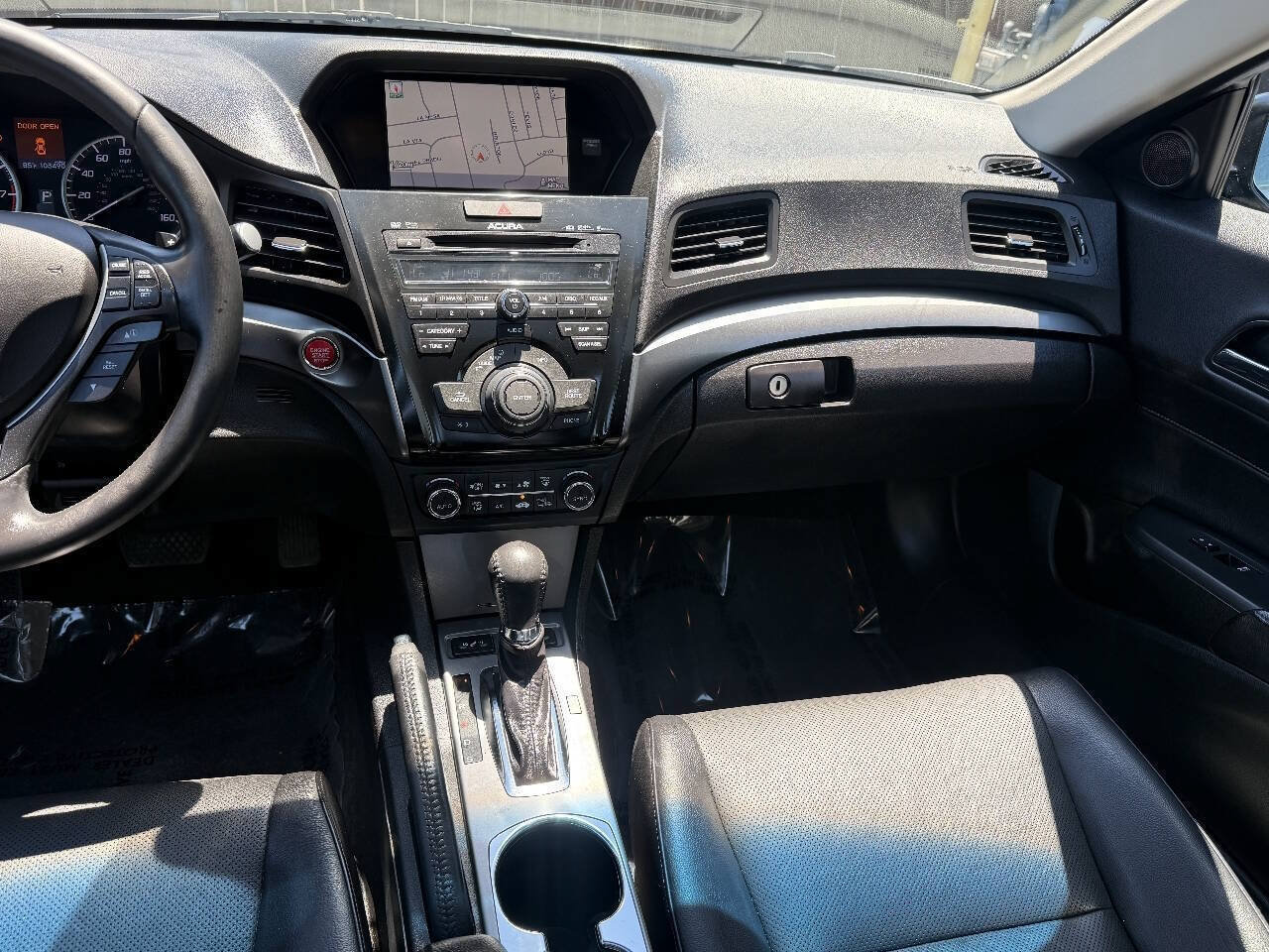 Used 2014 Acura ILX w/ Technology Package FWD image 8