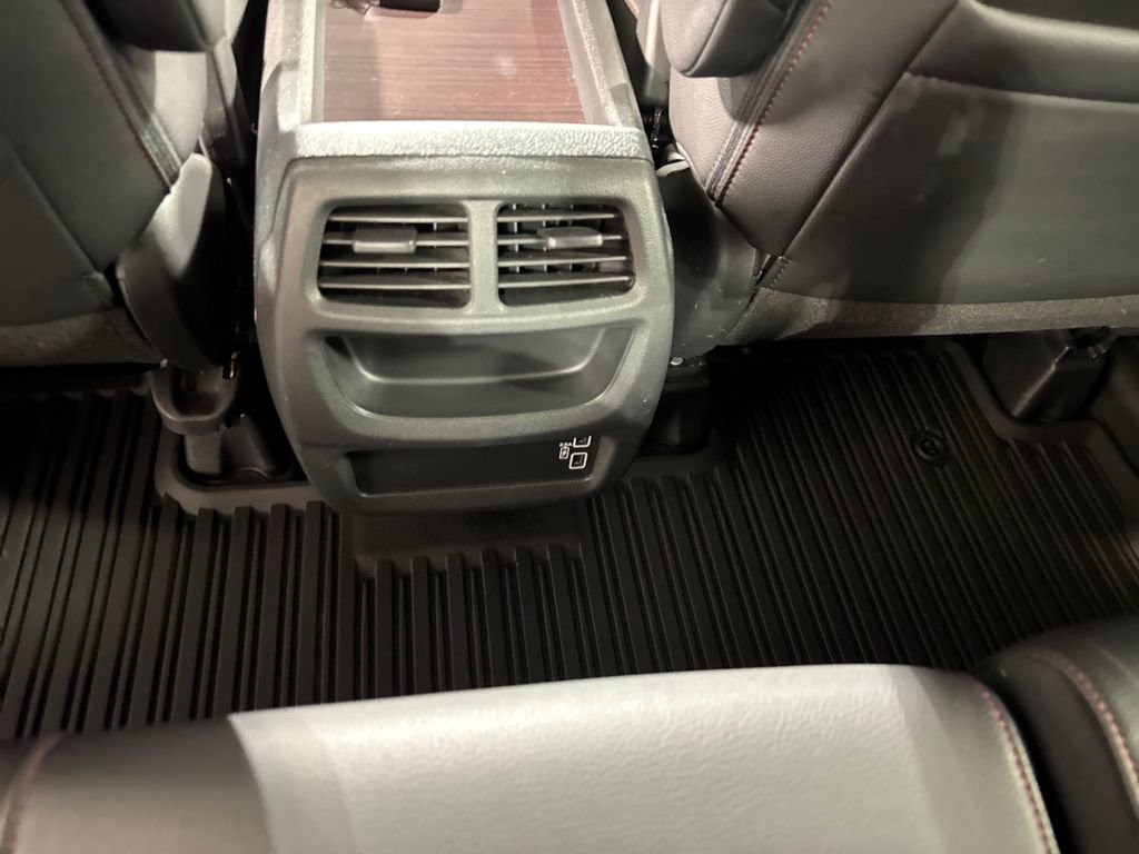 Certified 2023 Honda Ridgeline Black Edition image 11