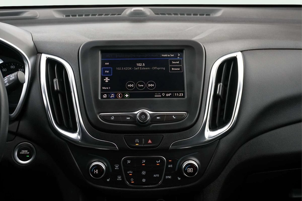 Used 2024 Chevrolet Equinox LT AWD/4WD image 28