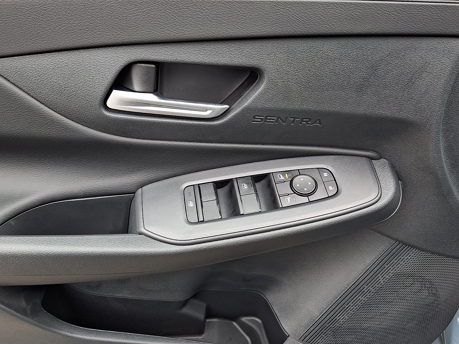 New 2027 Nissan Sentra SV w/ Floor Mat Package FWD image 9