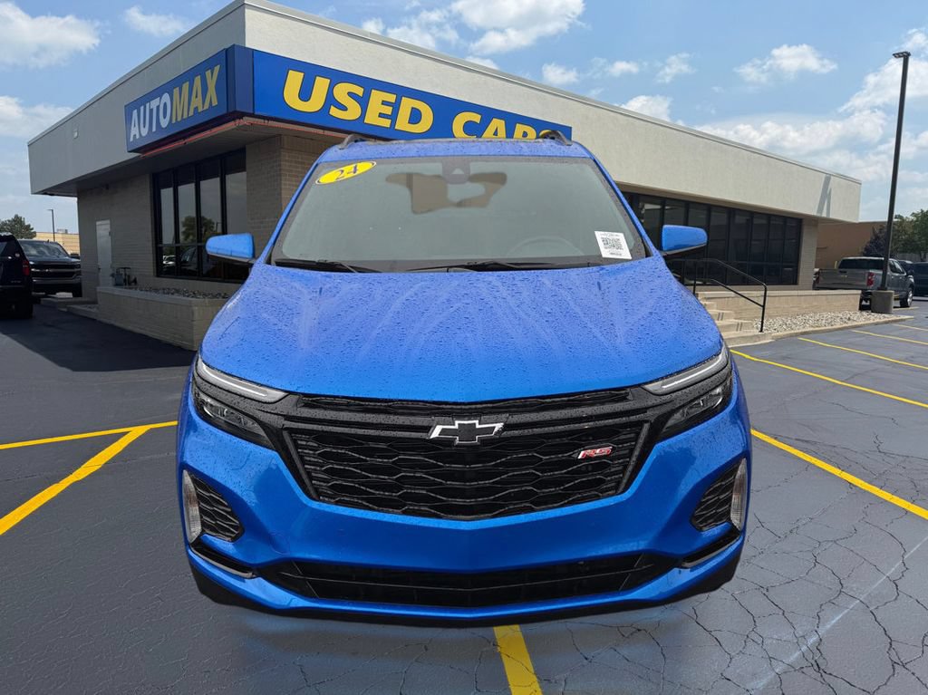 Used 2024 Chevrolet Equinox RS w/ LPO, Floor Liner Package AWD/4WD image 3