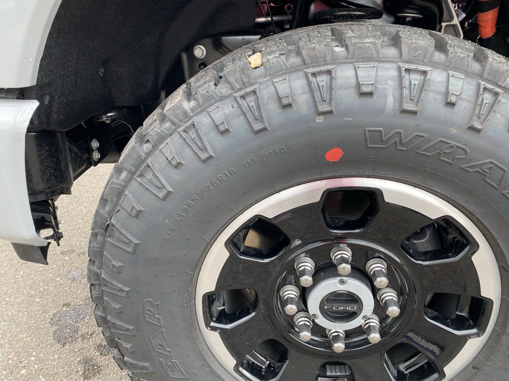 New 2026 Ford F350 4x4 Crew Cab Super Duty image 3