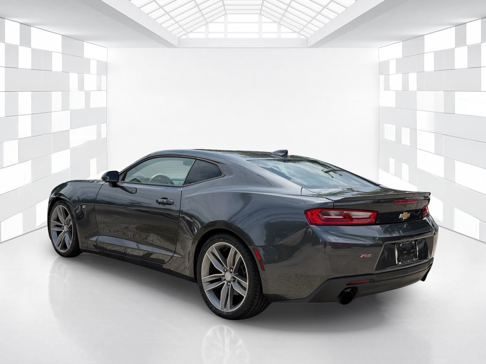 Used 2018 Chevrolet Camaro LT w/ RS Package RWD image 5