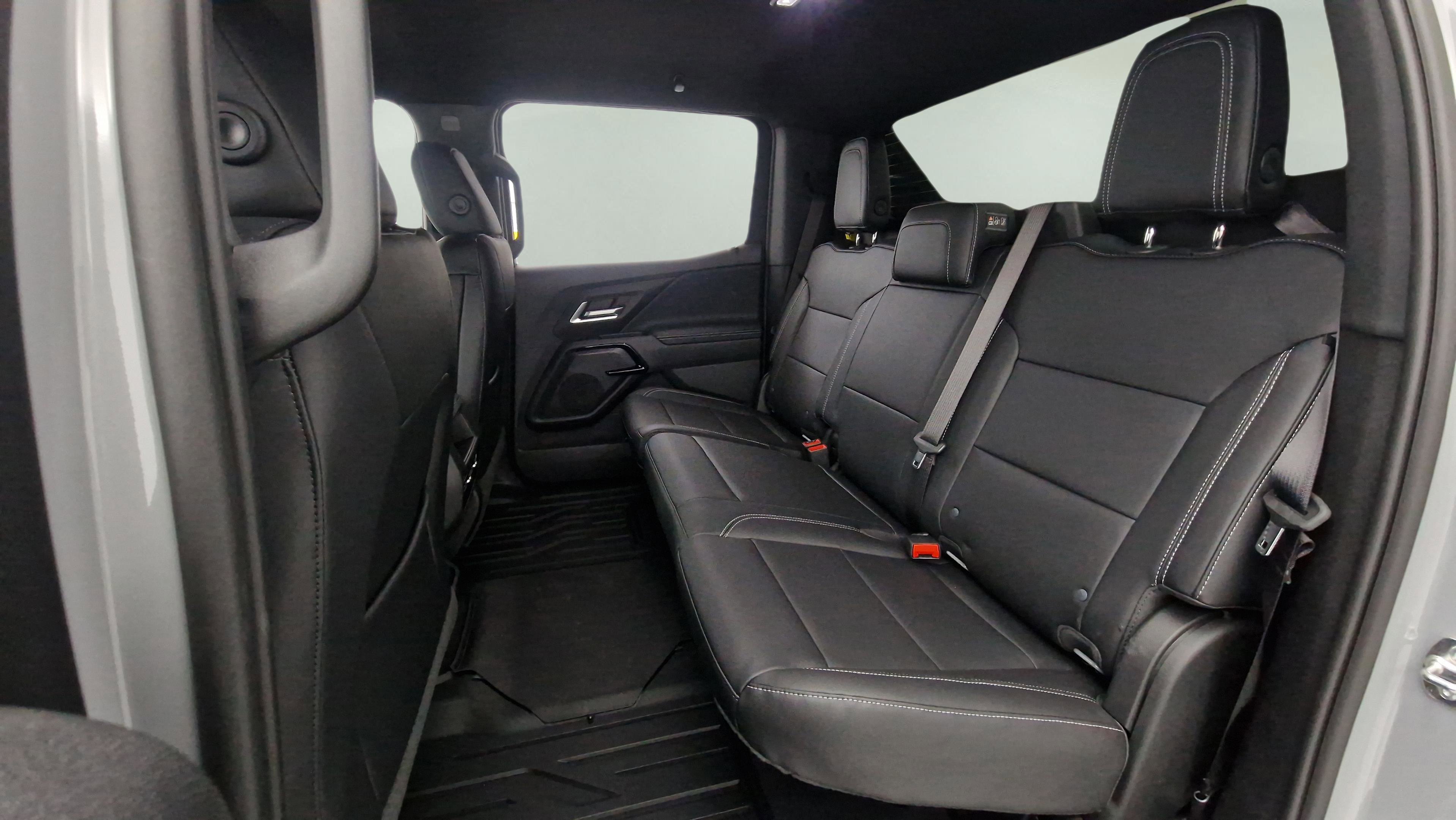 New 2026 Chevrolet Silverado EV LT image 22