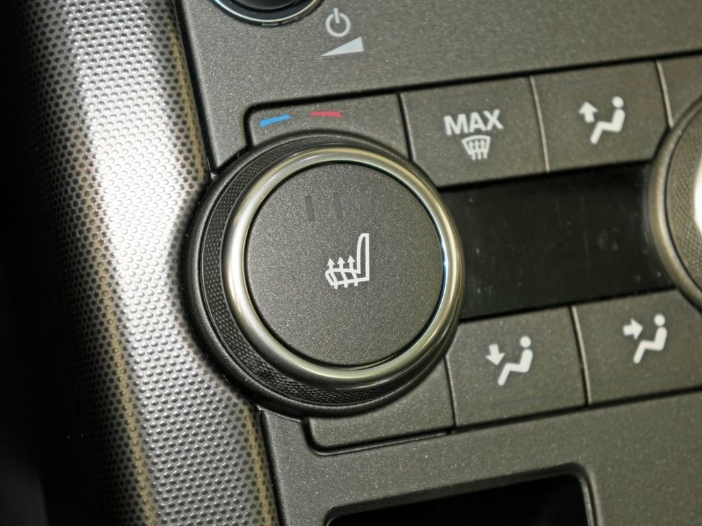 Used 2019 Land Rover Range Rover Evoque image 29