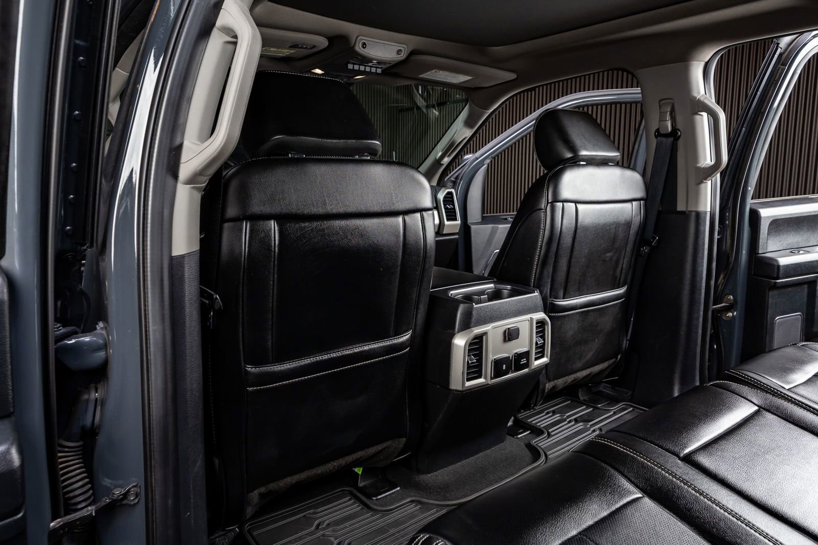 Used 2021 Ford F250 Lariat w/ Lariat Ultimate Package image 33