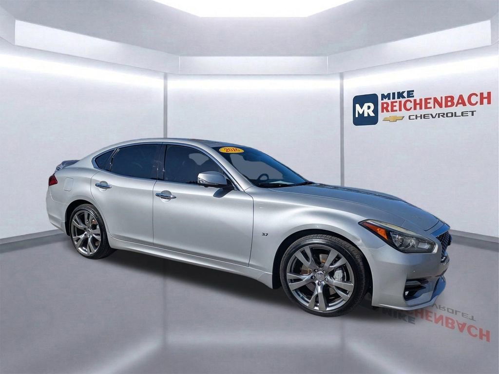 Used 2016 INFINITI Q70 3.7 w/ Sport Package RWD video 2