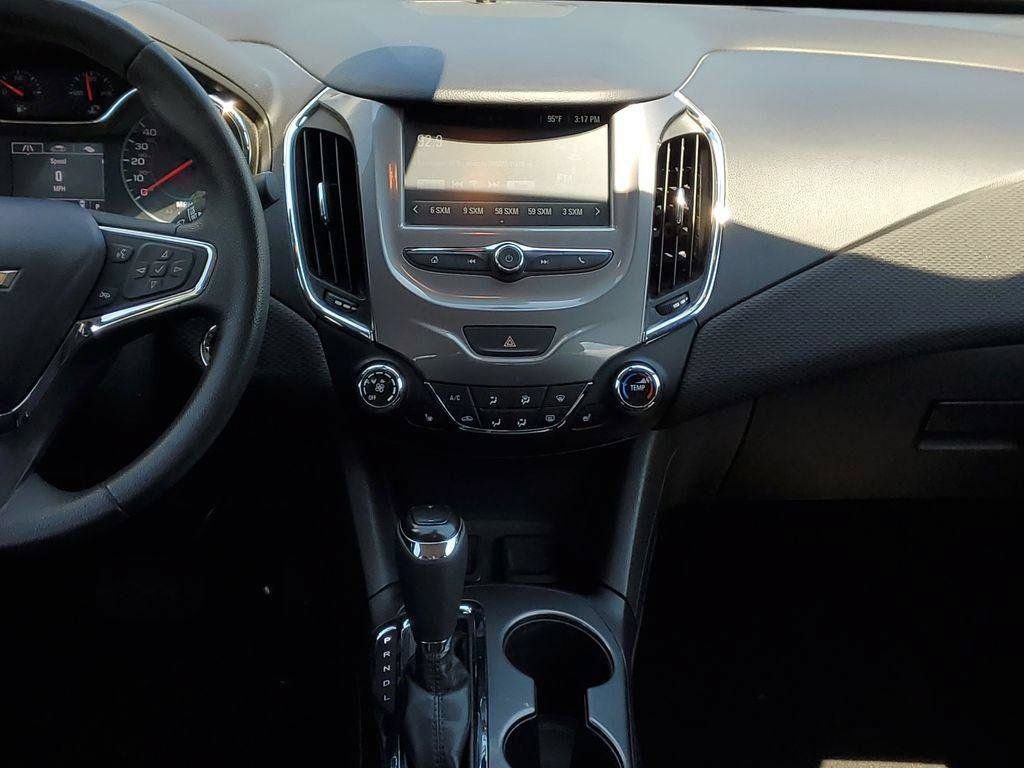 Used 2016 Chevrolet Cruze LT w/ LT Convenience Package FWD image 26
