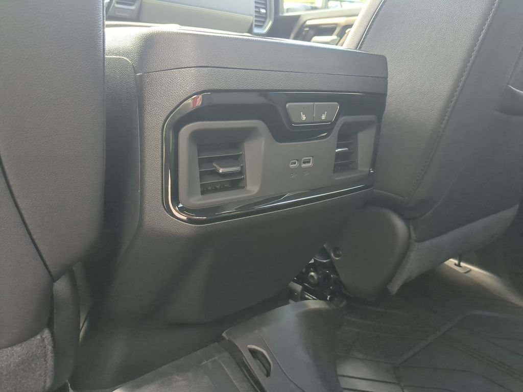 New 2026 Chevrolet Silverado 2500 ZR2 AWD/4WD image 32
