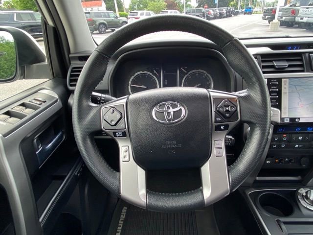Used 2020 Toyota 4Runner Limited AWD/4WD image 30