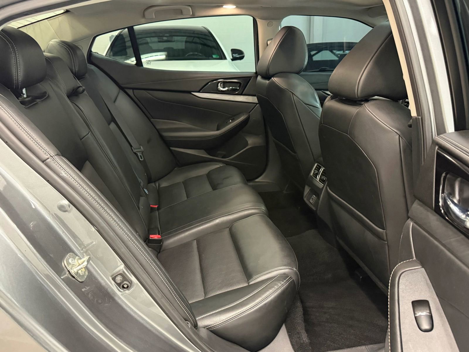Used 2018 Nissan Maxima 3.5 SL FWD image 22