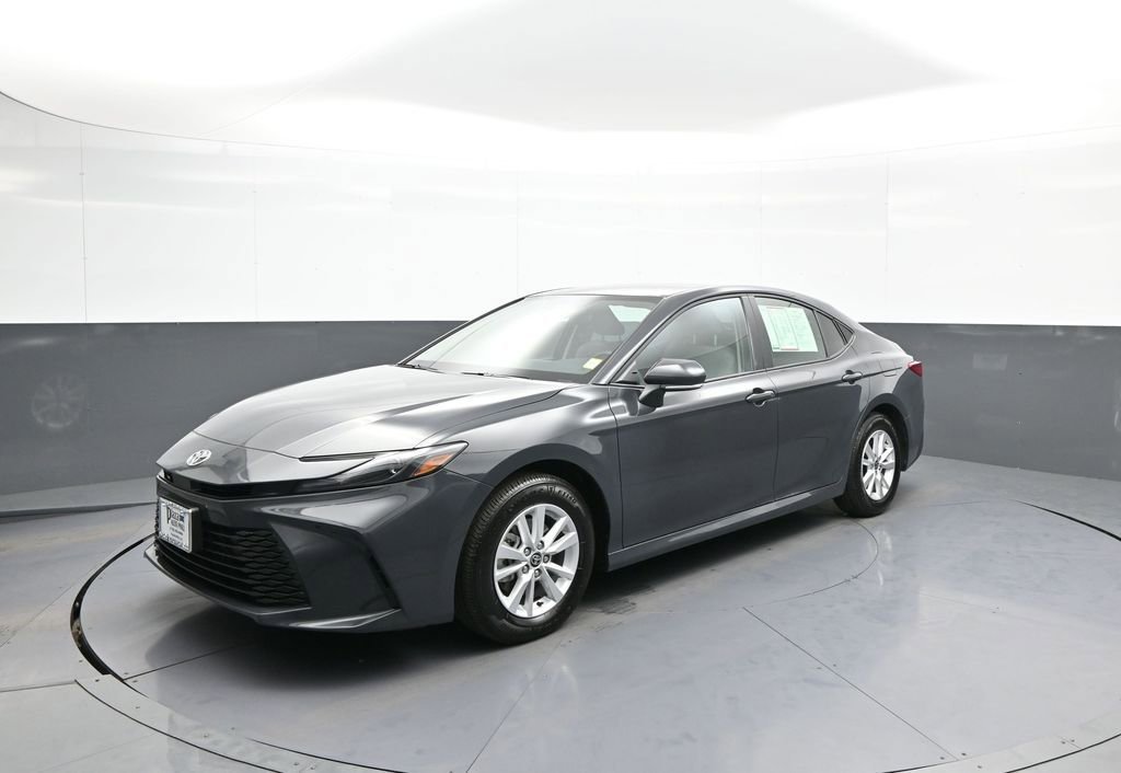 Certified 2025 Toyota Camry LE AWD/4WD image 1
