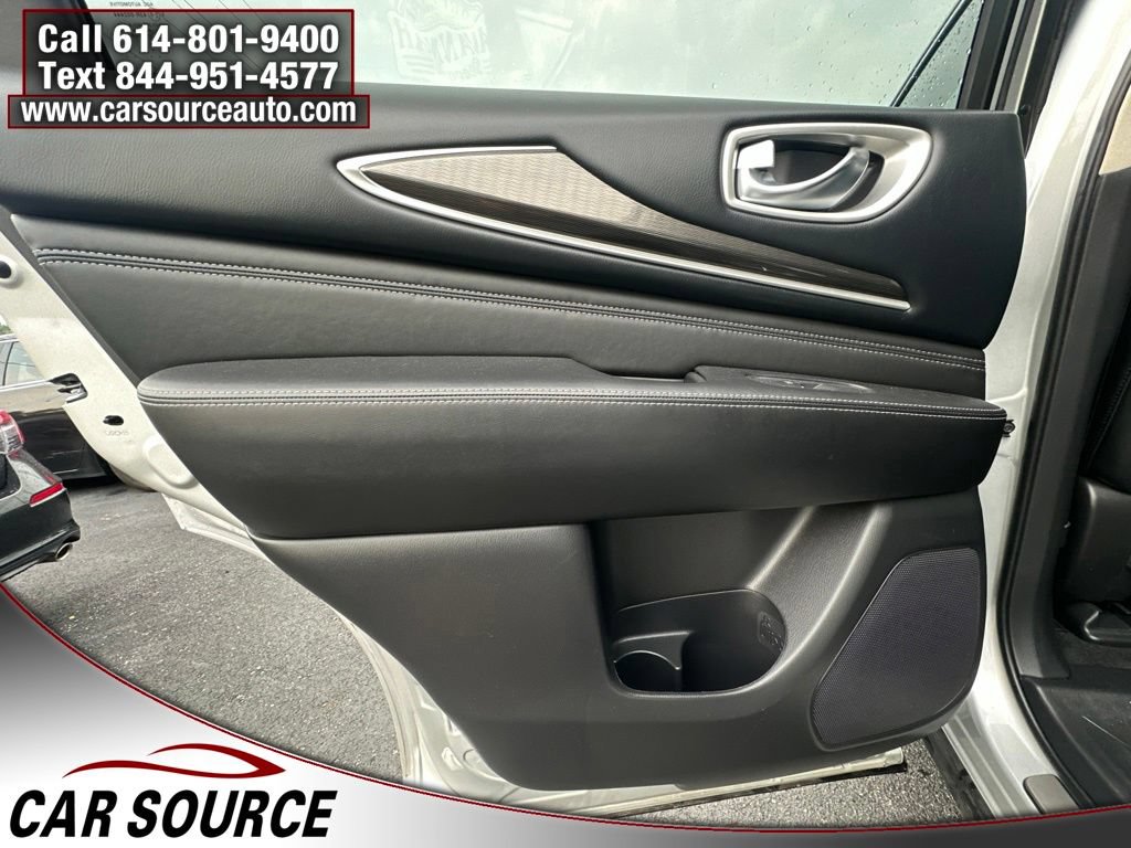 Used 2020 INFINITI QX60 Luxe w/ Essential Package FWD image 27