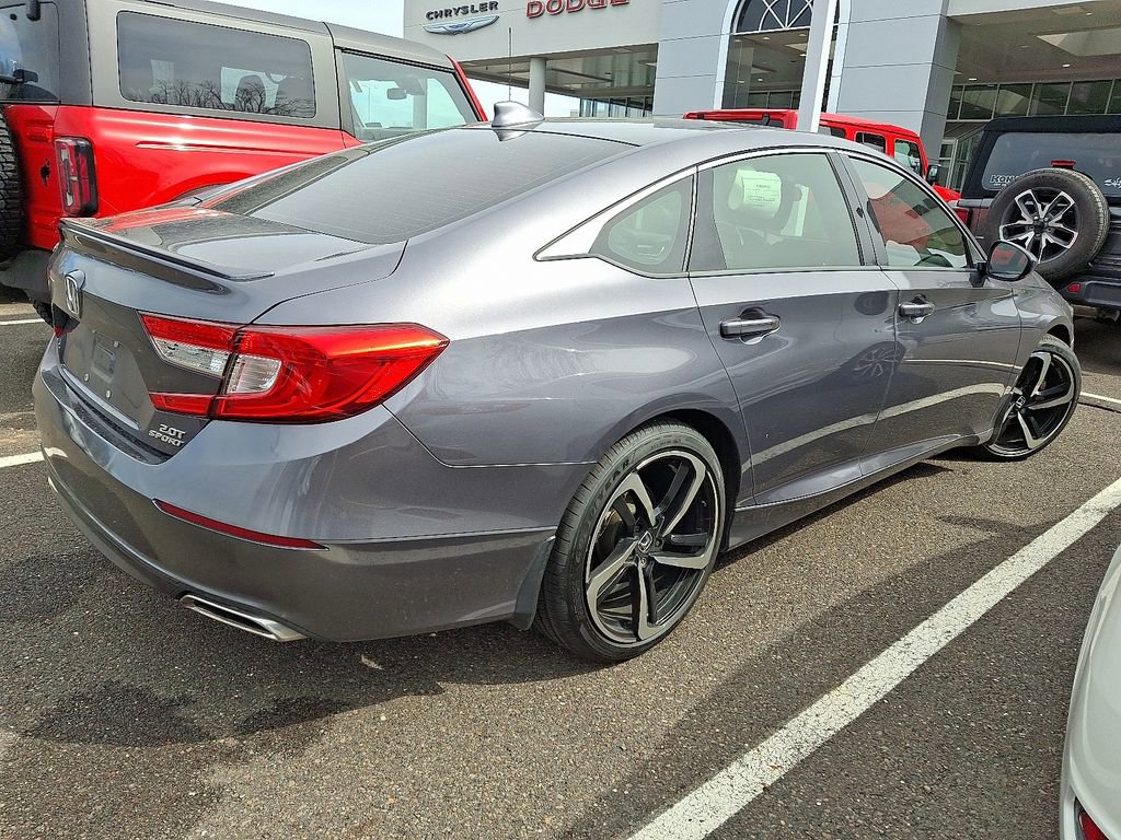 Used 2018 Honda Accord Sport image 4