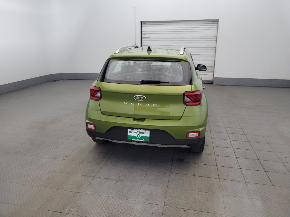 Used 2020 Hyundai Venue SEL w/ Convenience Package FWD image 7