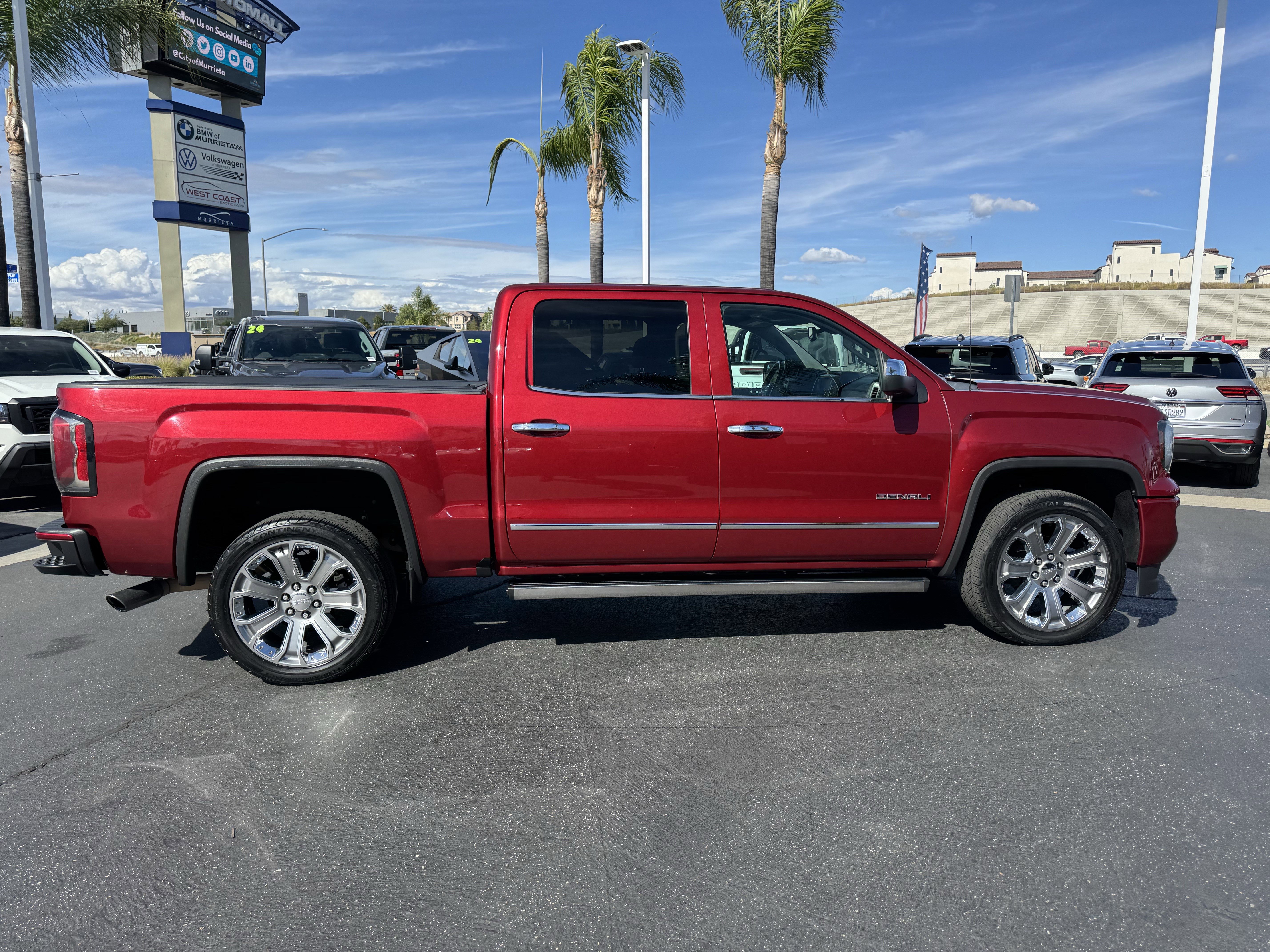 Used 2018 GMC Sierra 1500 Denali w/ Denali Ultimate Package AWD/4WD image 13
